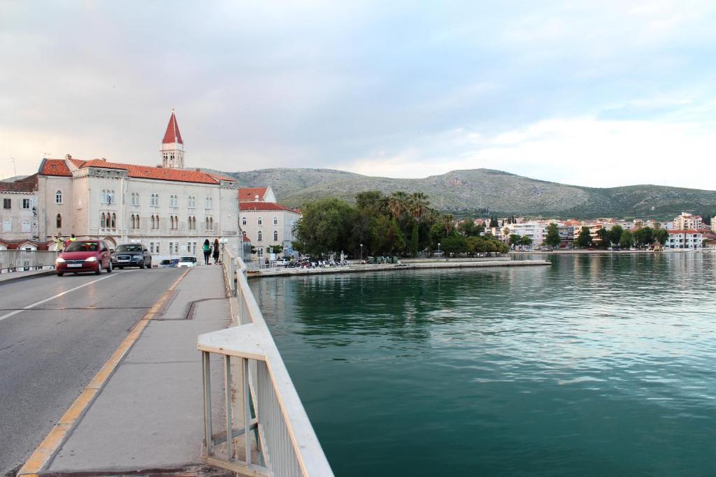Apartments Villa Filip Trogir Zimmer foto